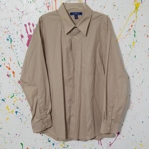 Men's long sleeve button down shirt